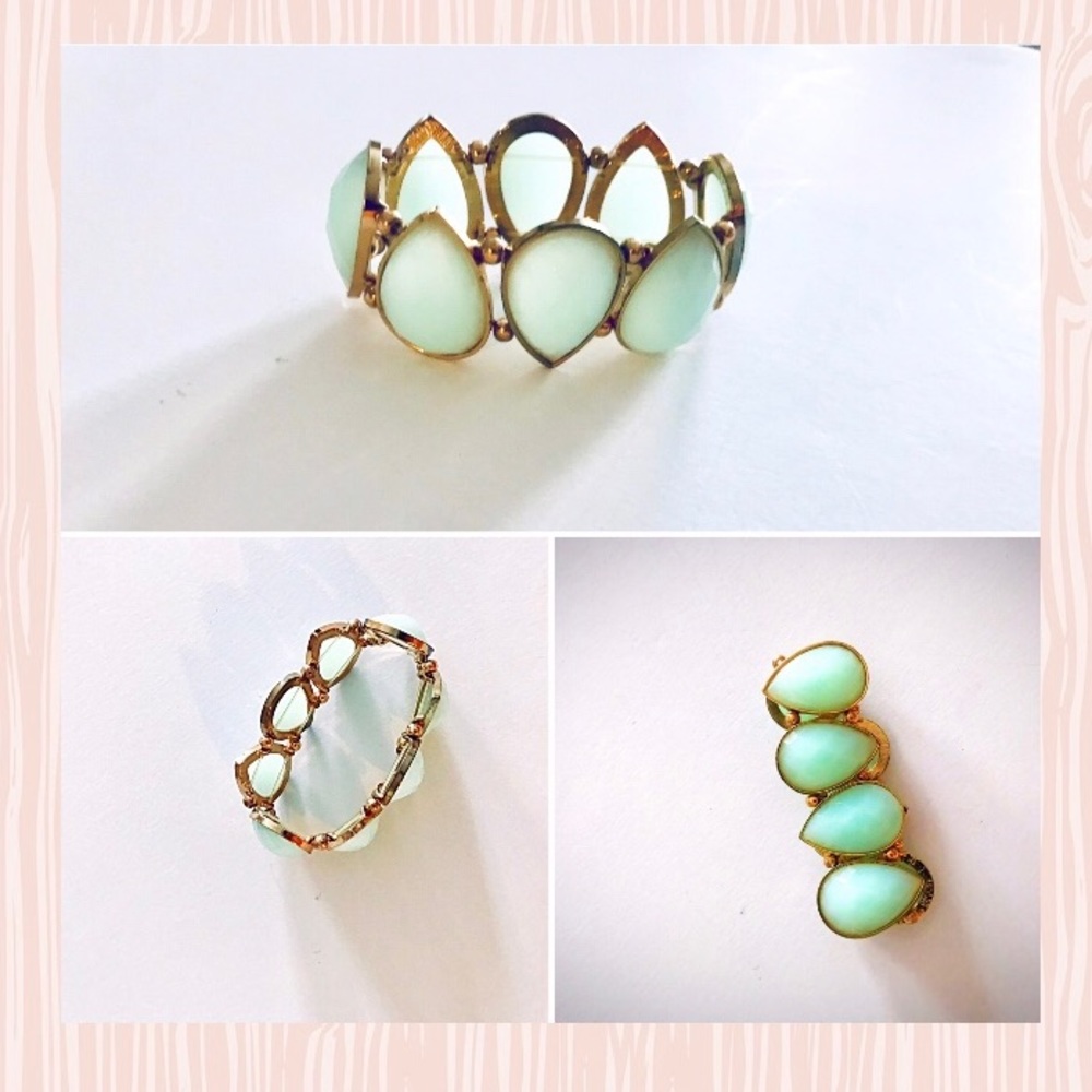 Mint and gold bracelet